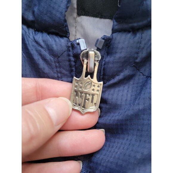 New England Patriots Long Sleeve Quilted Lightweight Hooded Jacket Size L NFL - Picture 4 of 13